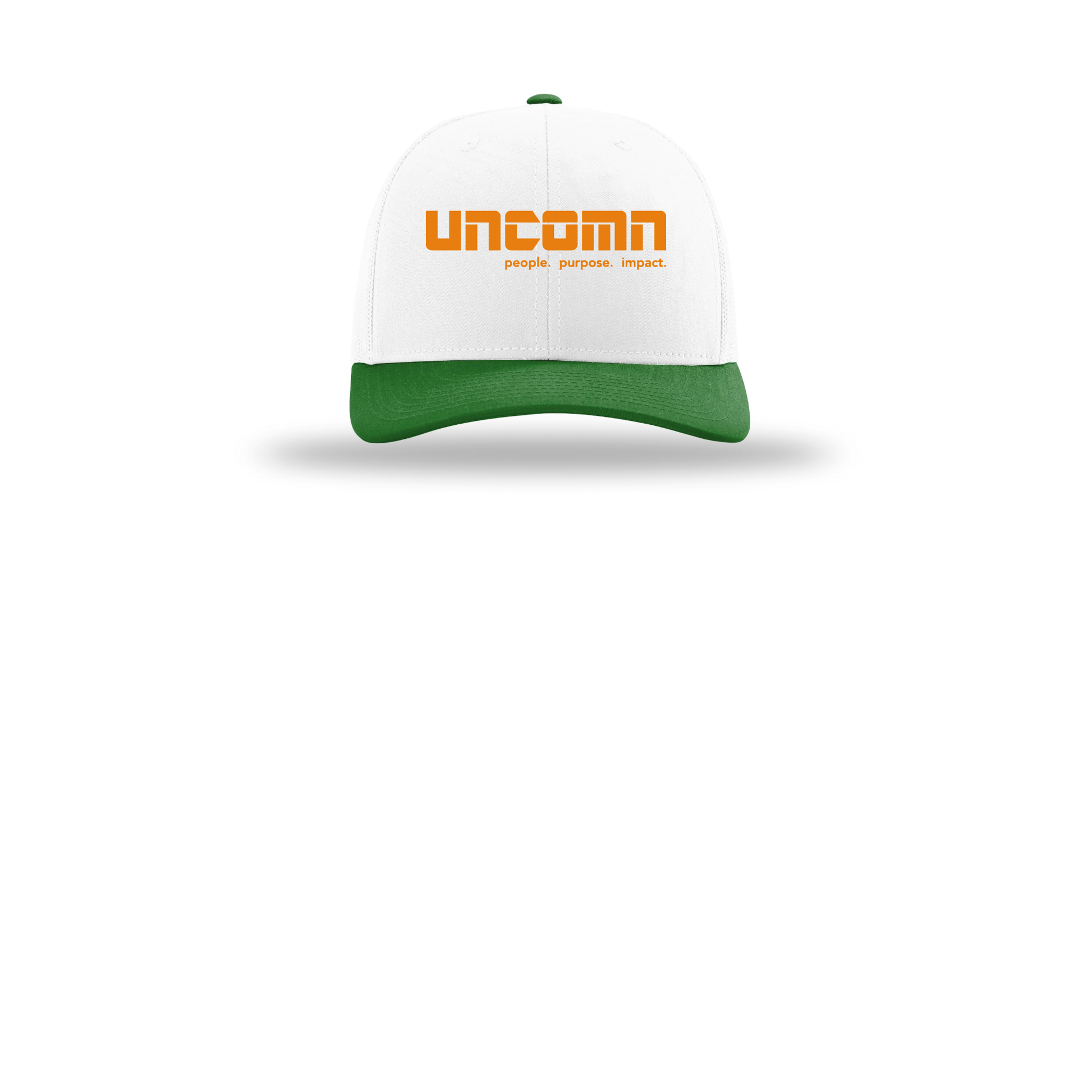 uncomn-richardson-trucker-cap-embroidery-capfront-R112-whitewhitekelly-flat-front